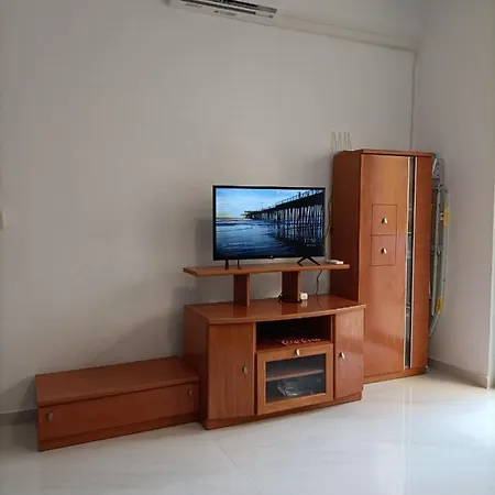 Bergantin 8 *
